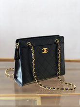 Load image into Gallery viewer, CHANEL