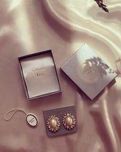 Load image into Gallery viewer, CHRISTIAN DIOR Earrings