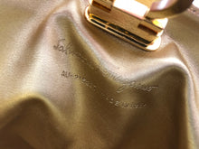 Load image into Gallery viewer, SALVATORE FERRAGAMO