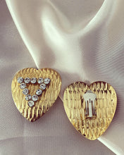 Load image into Gallery viewer, DIAMOND HEART Earrings